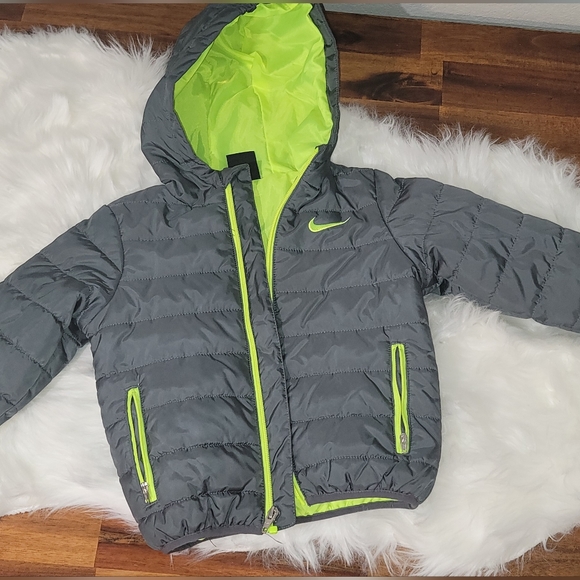 Nike Jacket - Picture 1 of 4